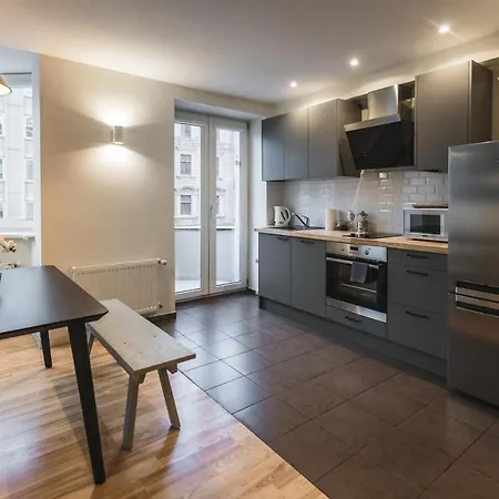 Harmony - Residences Of Pulkveza Brieza Street Next To Silent Center * ريغا