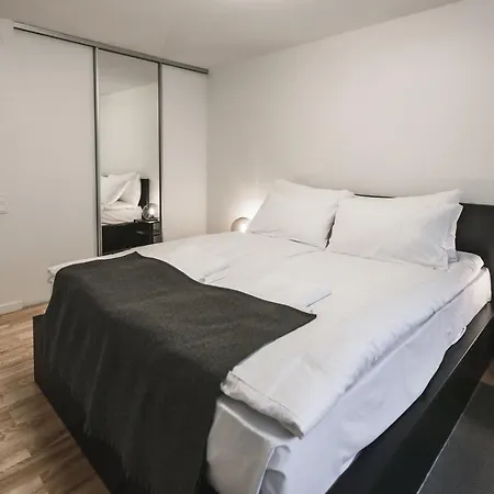 Harmony - Residences Of Pulkveza Brieza Street Next To Silent Center شقة *