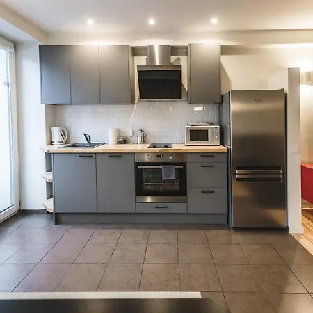 Harmony - Residences Of Pulkveza Brieza Street Next To Silent Center Apartment Riga